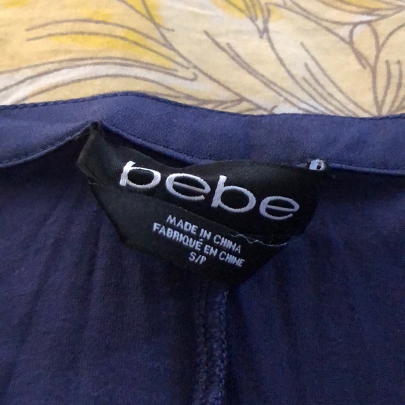 Bebe blouse small - Picture 2 of 2